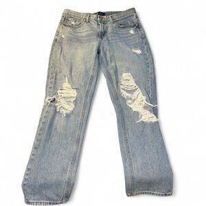 👖 GAP Light Wash Boyfriend Jeans | Size 4 / 27R | 💙